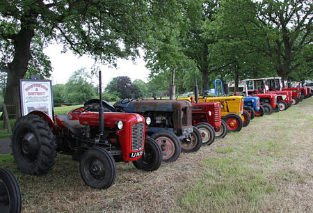 rostrevor-tractors